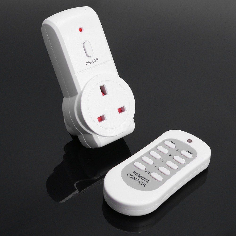 Smart Plug Wireless Remote Control Electric Socket Bulb Socket Power
