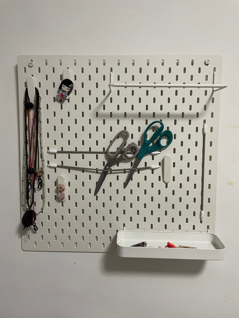 Peg Board (Ikea Skadis), Furniture & Home Living, Home Improvement