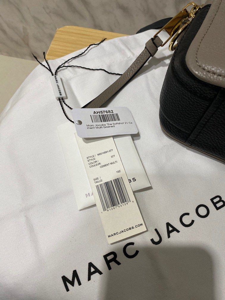 Marc Jacobs Ivory Matelasse Softshot 21 Crossbody Bag at FORZIERI