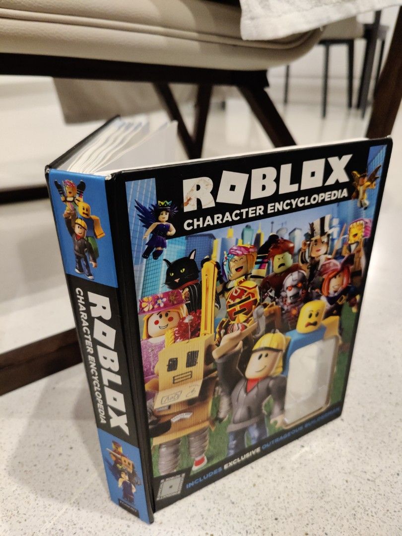Roblox: Robots Character Encyclopedia by Roblox 2018 Missing Figure  9780062862648