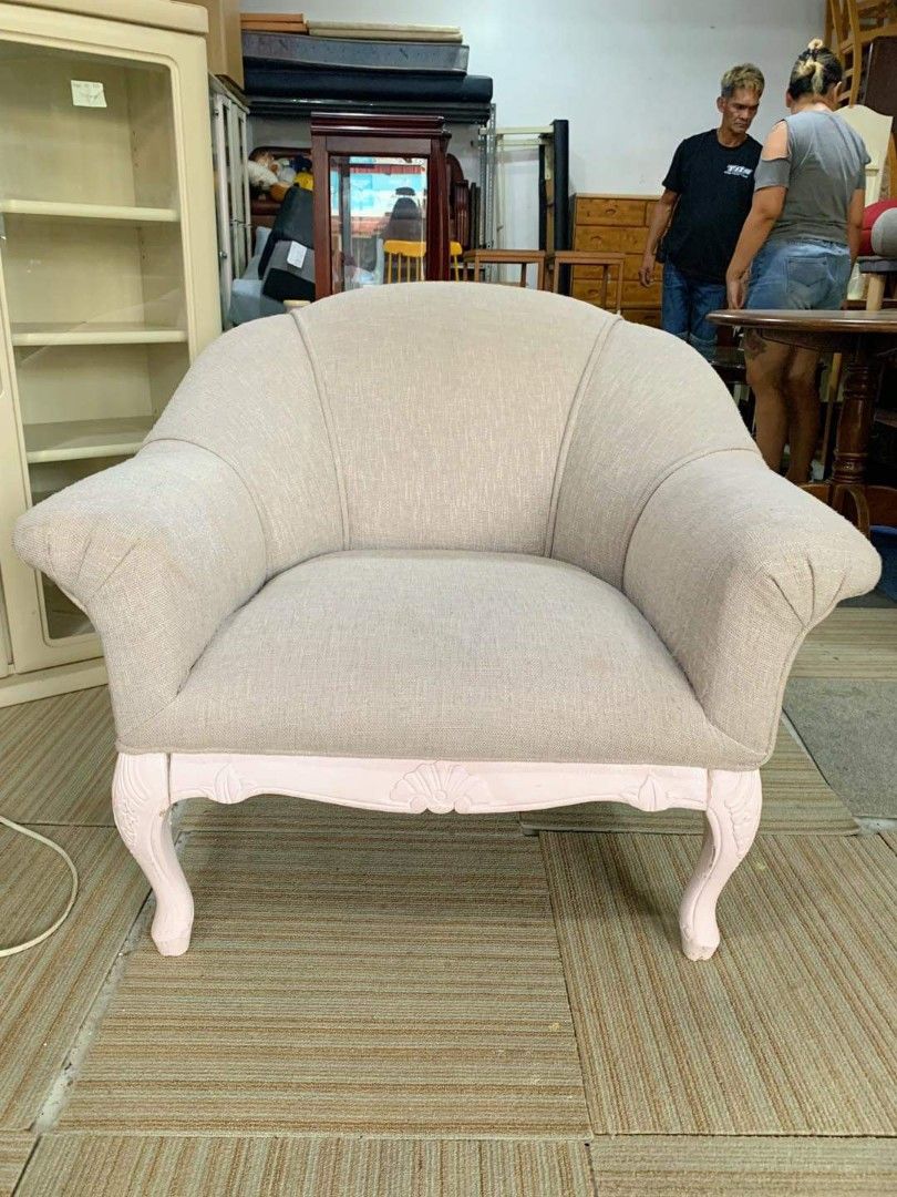 single sofa japan surplus, Furniture & Home Living, Furniture, Sofas on