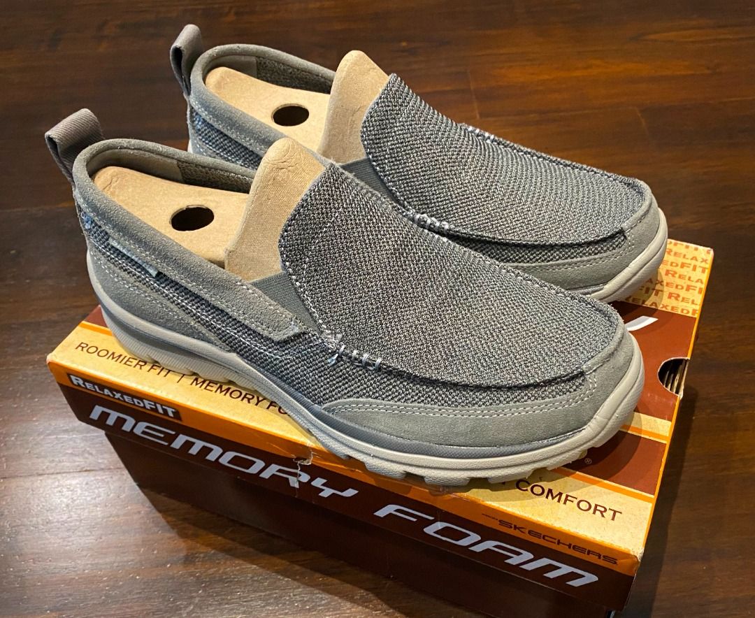 Skechers Men s Superior Milford Slip On Loafer Charcoal Gray