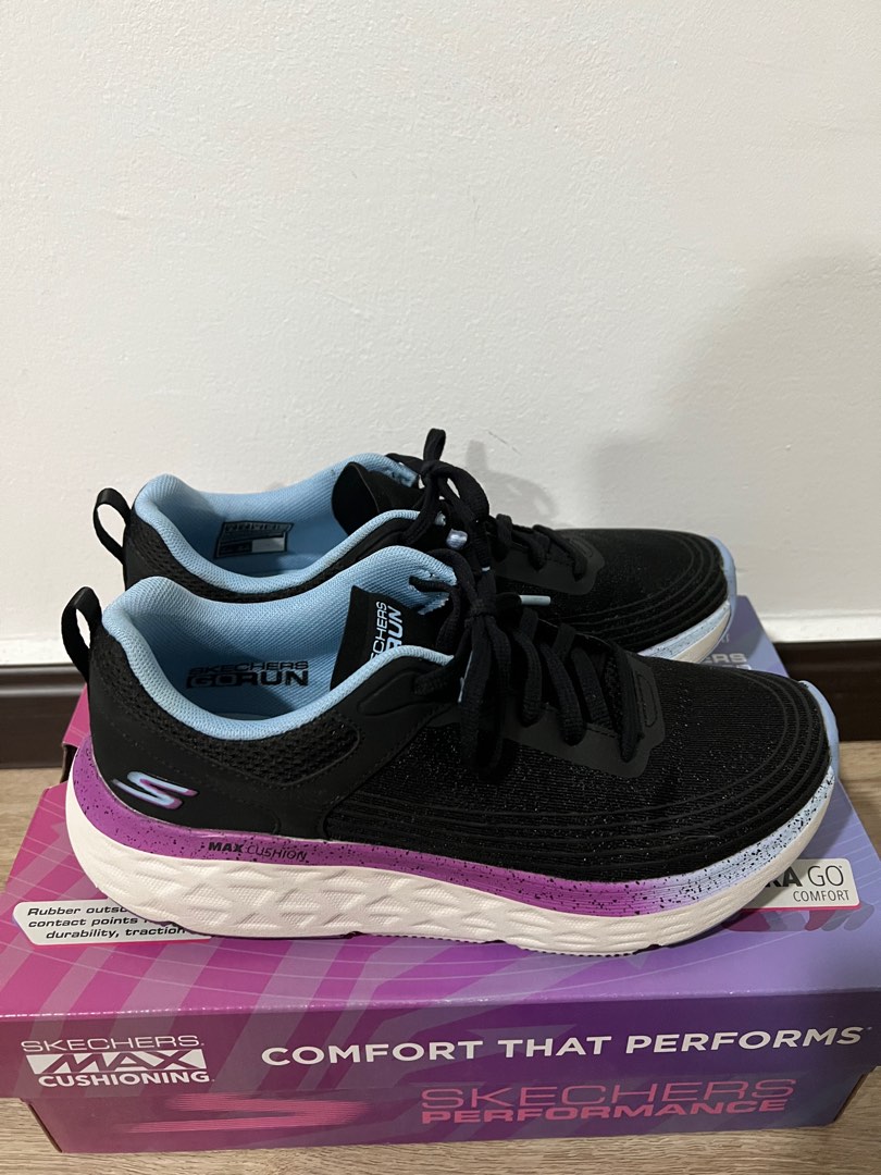 Skechers store performance contact