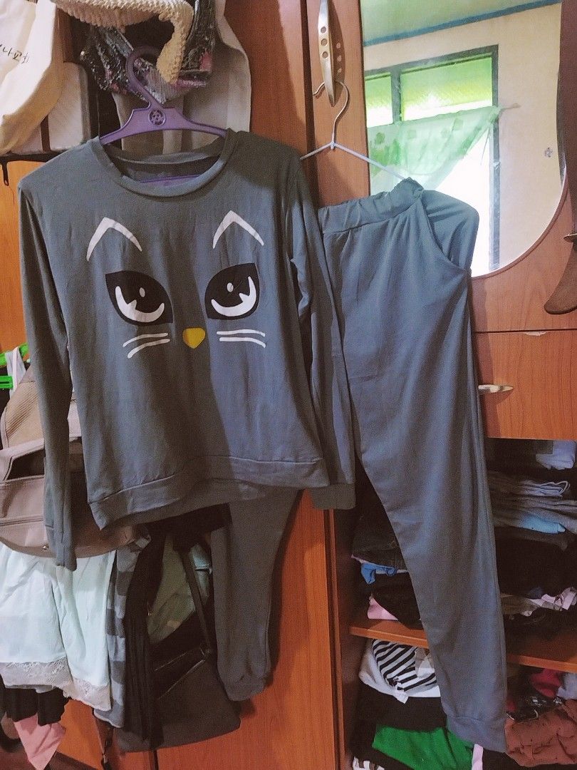Sleep wear terno decluttering (Category: Activewear) located in Cabadbaran. Submitted by xevedatiles (Listing ID 1211586693, Image 1). Description: .