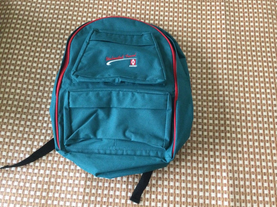 Small backpack (Category: Backpacks) located in Singapore. Submitted by sallyming001 (Listing ID 1211611690, Image 2). Description: small backpacks like new. can be used for kids. 1 for $3, 2 for $4..
