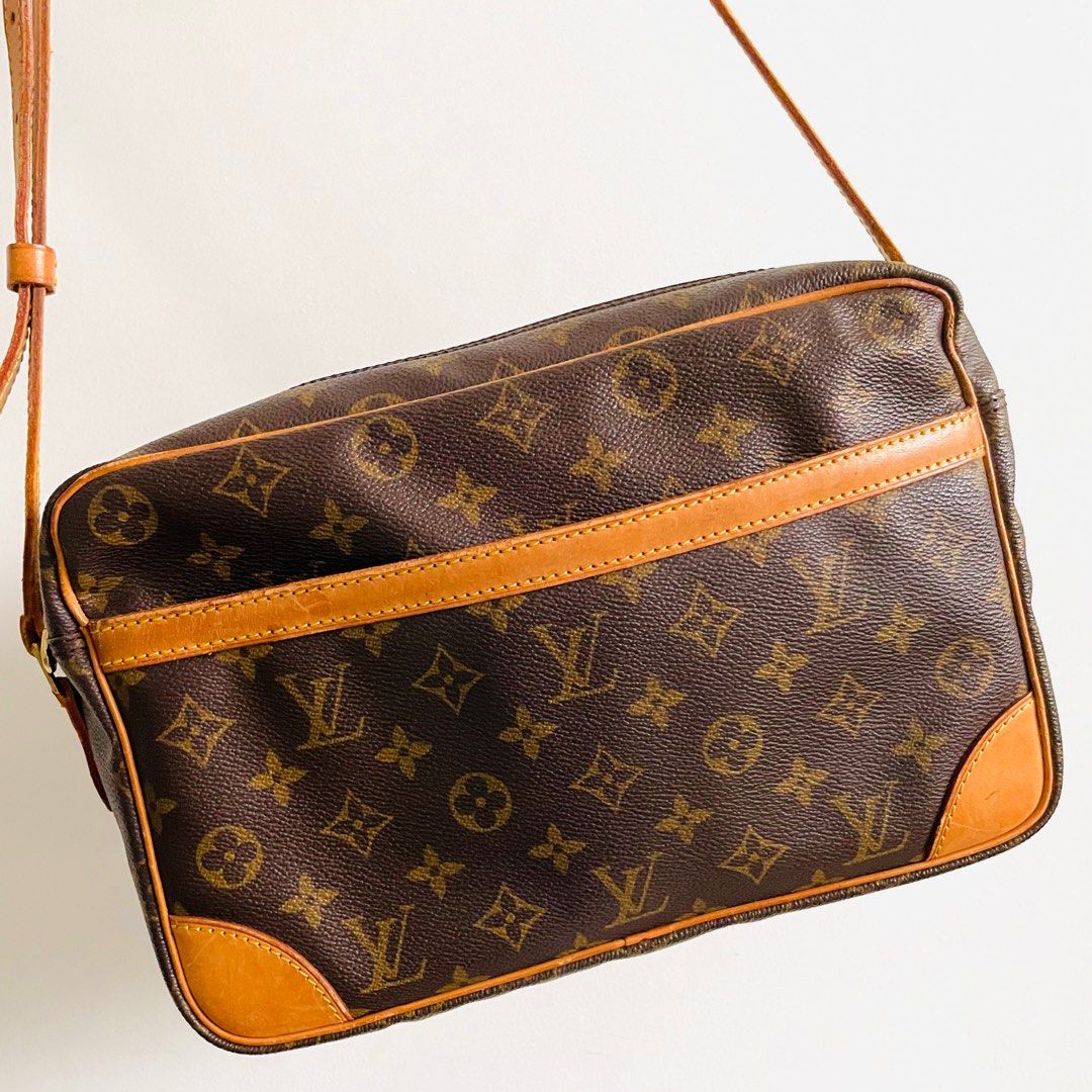 Authentic Louis Vuitton Trocadero 23, Luxury, Bags & Wallets on Carousell