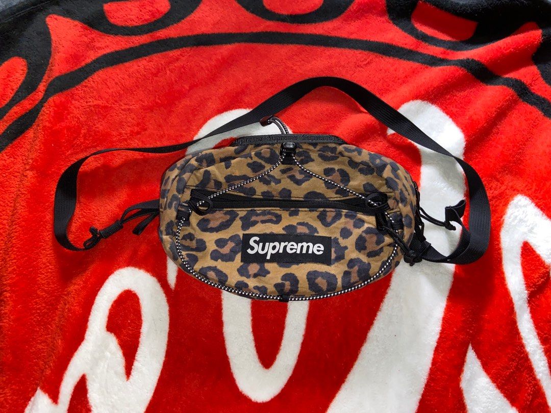 Supreme Waist Bag (FW20) Leopard