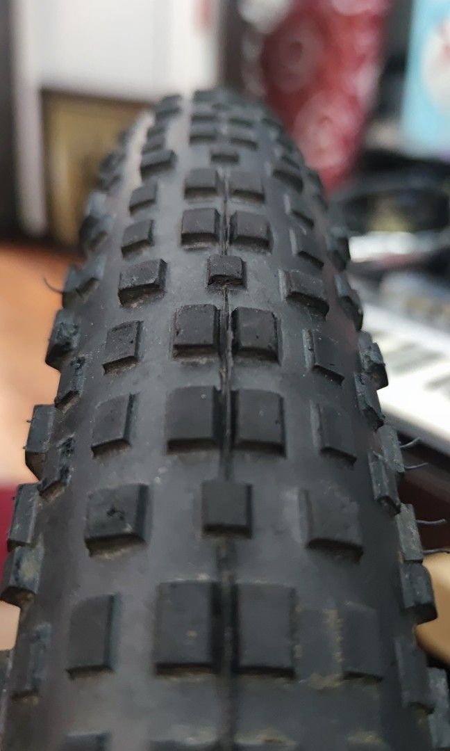 Surly Knard 29x3.0 tires