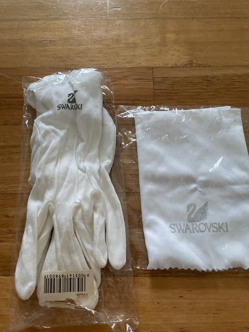 Swarovski dust gloves & cloth Set, Everything Else on Carousell