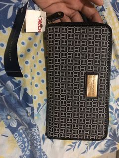 Tommy Hilfiger long wallet