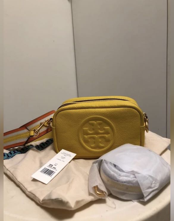 Tory Burch Camera Bag, Luxury, Bags & Wallets on Carousell