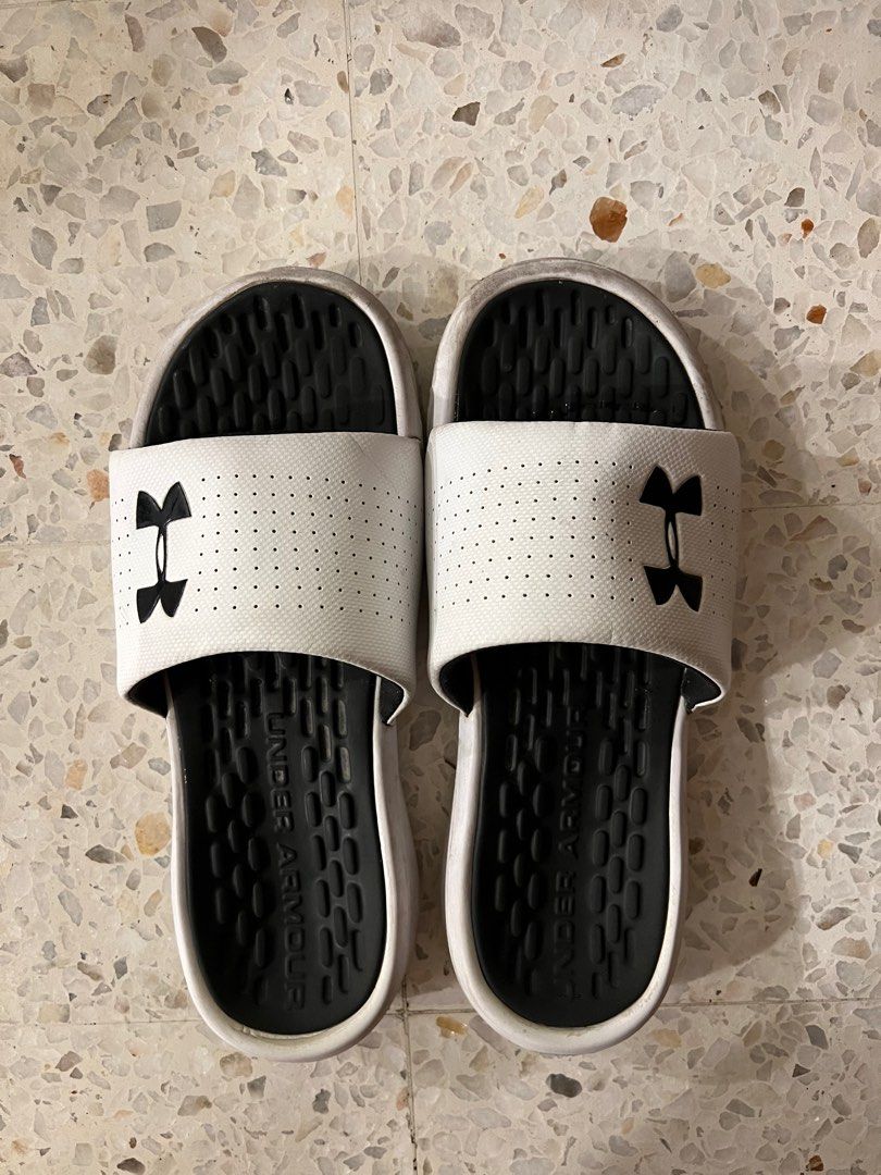 Under armour shop slippers olx