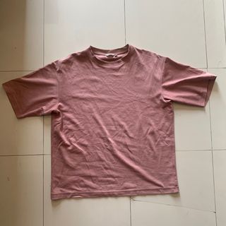 Kaos Uniqlo Airism Oversize  T Shirt