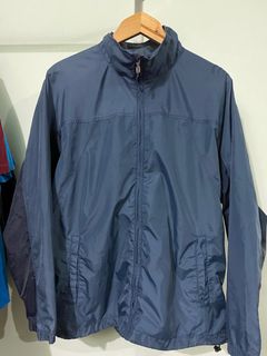 (Category: ) located in . Submitted by thrift.bundle56 (Listing ID 1211704835, Image 1). Description: .