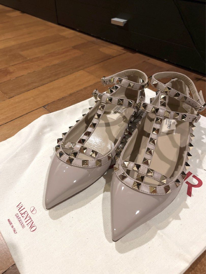Valentino Rockstud Ballerina Flats Poudre Luxury Sneakers