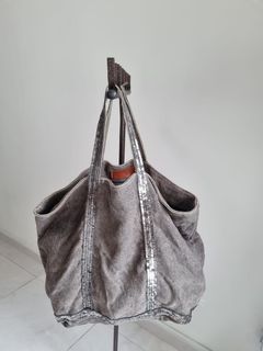 (Category: ) located in . Submitted by amyiderina (Listing ID 1210529576, Image 1). Description: .