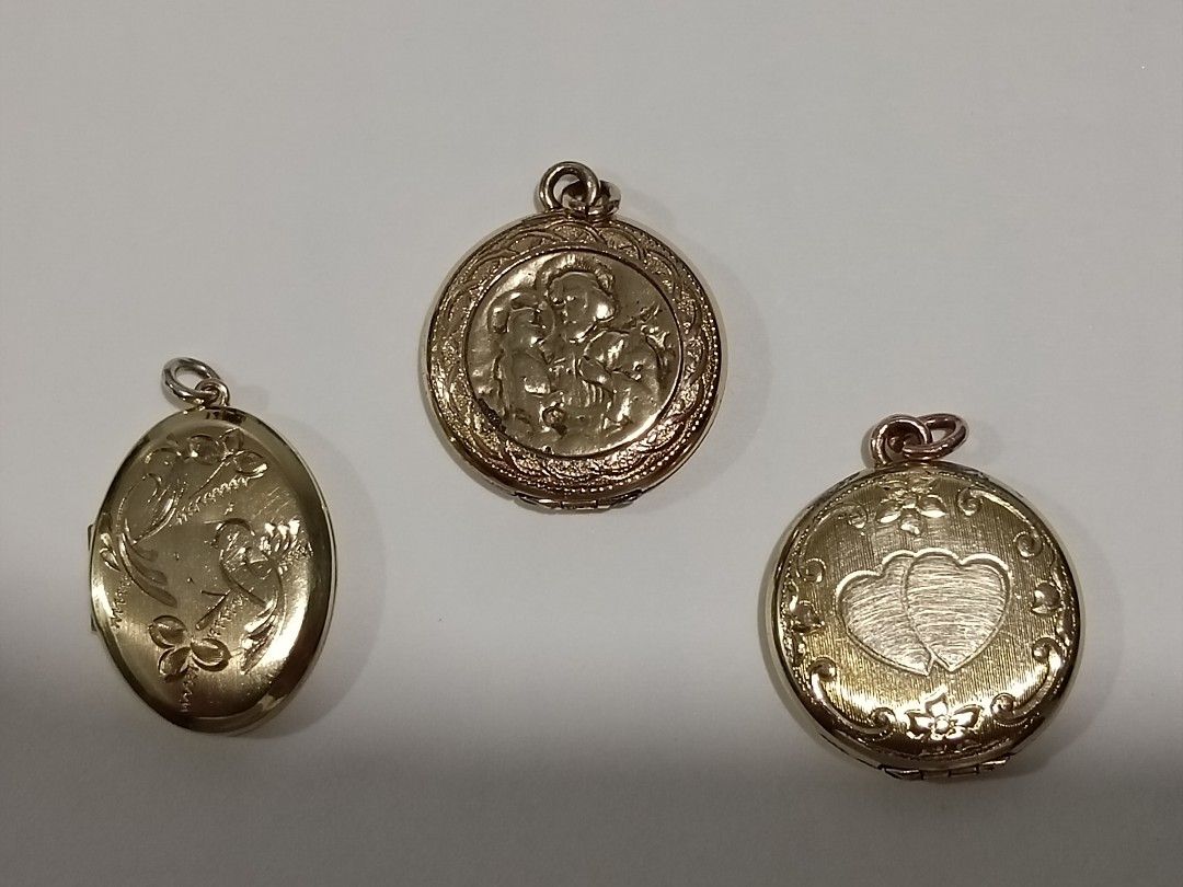 Vintage Gold Filled Lockets ( 1500 each ), Women's Fashion, Jewelry
