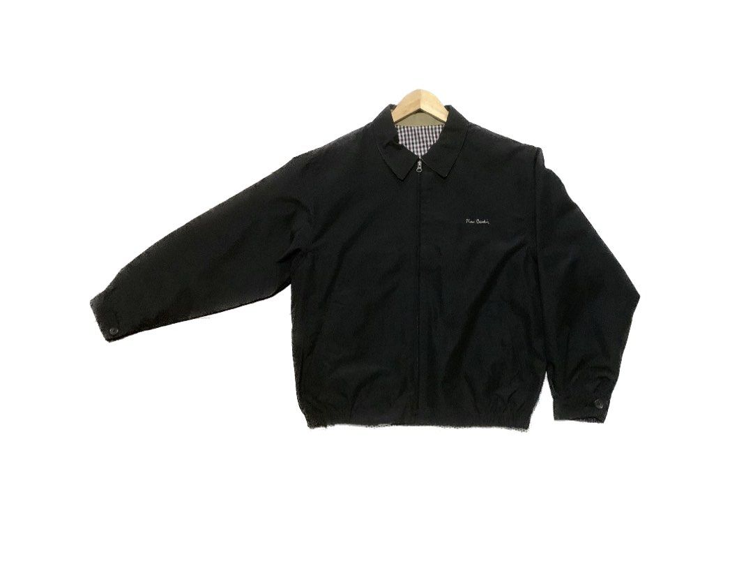 VINTAGE PIERRE CARDIN COACH JACKET (Used Once) (Category: Formal Shirts) located in Manila. Submitted by choochooo (Listing ID 278702018, Image 1). Description: NEGOTIABLE Oversized - Fits medium and bigger body builds Used once in a gig. NOTE: Modded the inner parts myself a little bit by adding buttons to keep the beige sleeve inside (see last 2 pics). PM FOR MORE DETAILS.