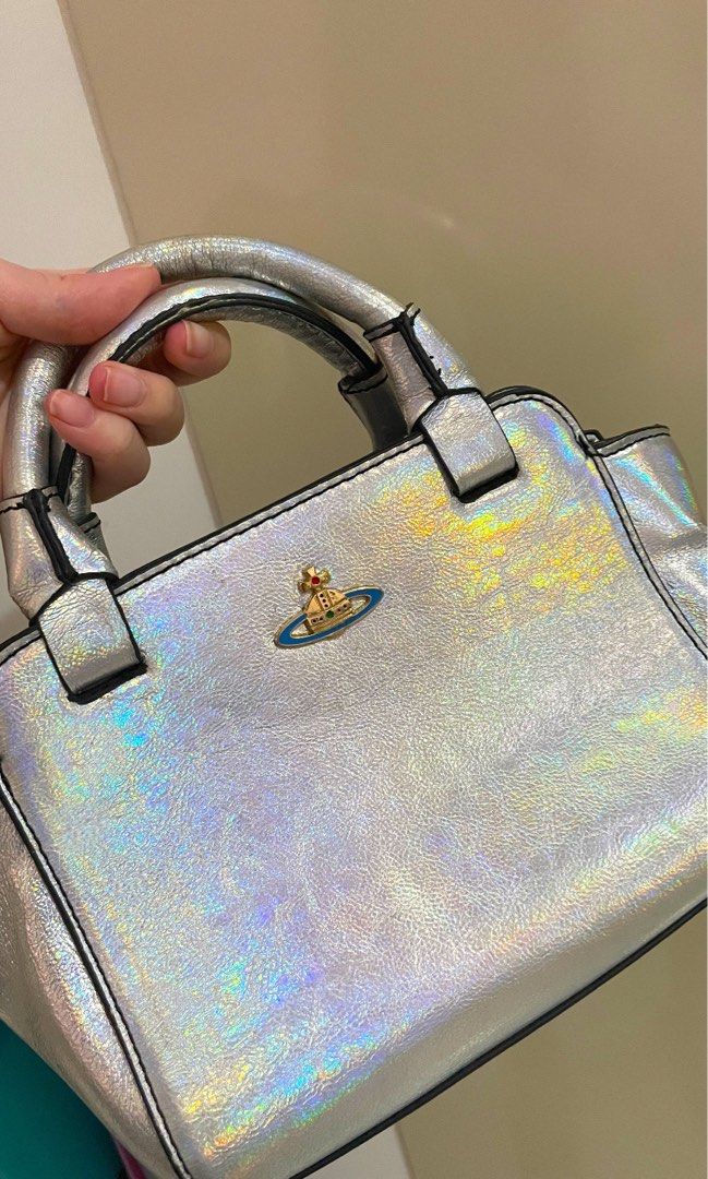 Vivienne westwood holographic bag clearance