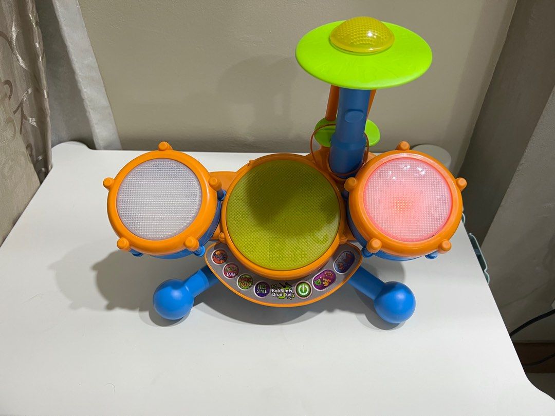 VTech KidiBeats Kids Drum Set toy musical lights with sticks, Hobbies