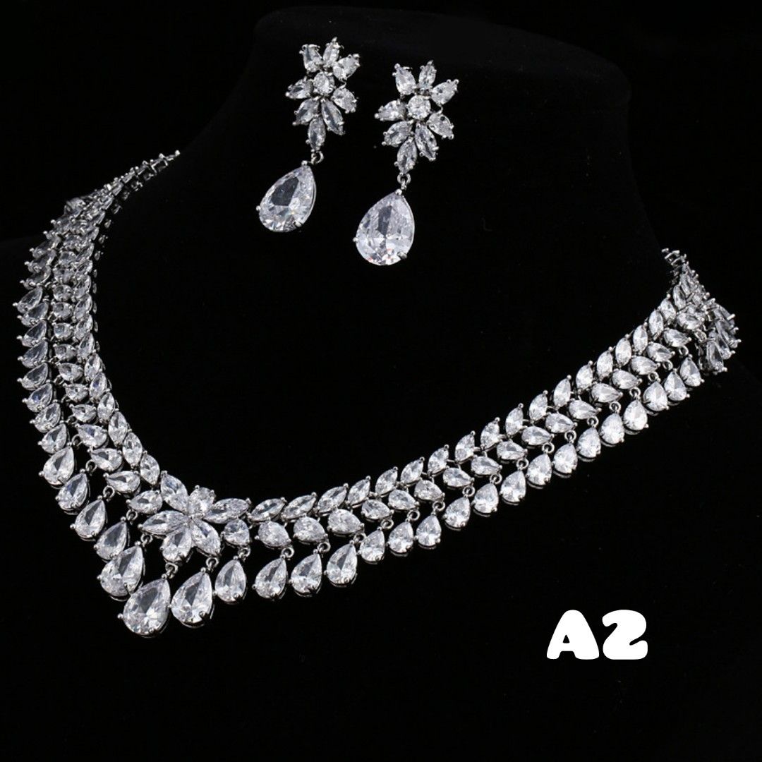Zircon High Quality Necklace Earrings set with Natural Stones
