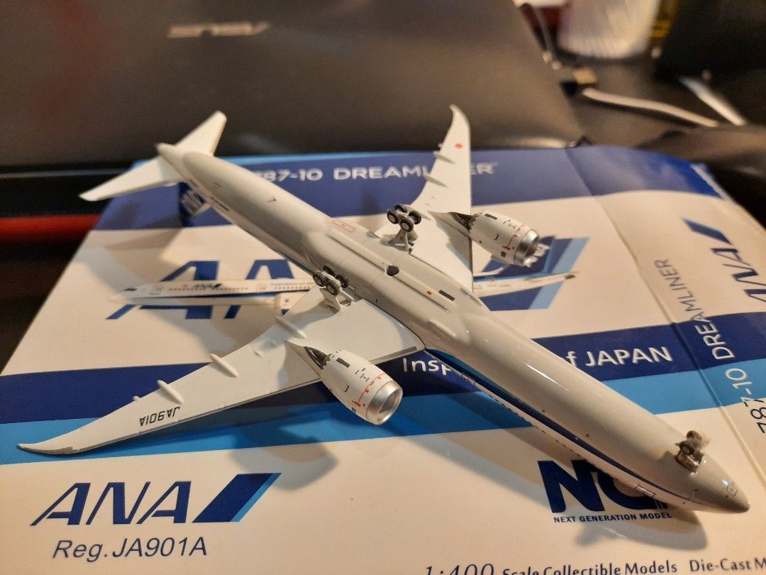 1/400 scale NG Models All Nippon Airways (ANA) 787-10, Hobbies