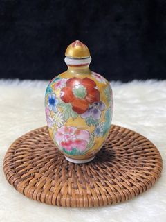 早期粉彩純手工彩繪百花齊放鼻煙壺
