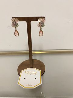 （分類：）位於 。 由 f_i_o_n 提交（商品編號 1211761845，圖片 1）。簡介： 。