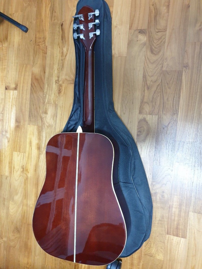 Oscar Schmidt Acoustic Guitar, Hobbies & Toys, Music & Media, Musical ...