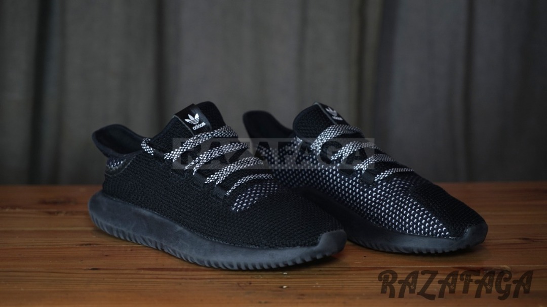 Adidas Tubular Shadow Cloud Black uk. 42, Fesyen Pria, Sepatu , Sneakers di  Carousell