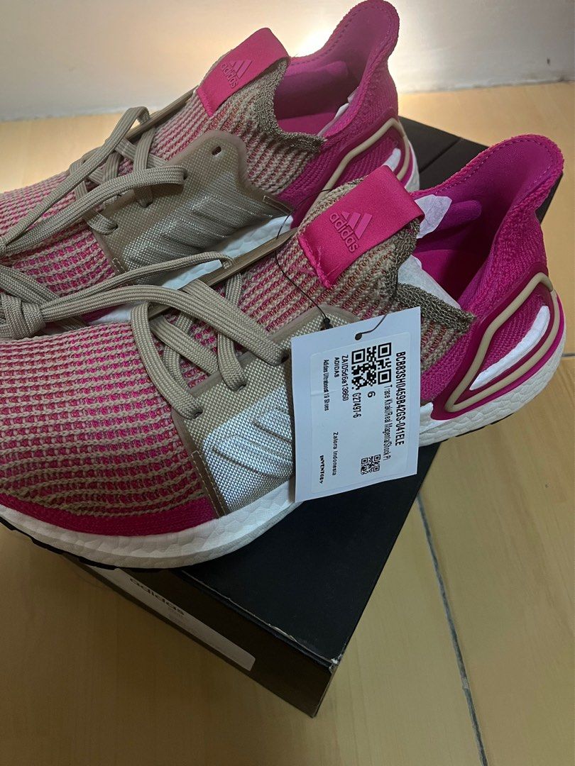 Adidas ultra hotsell boost zalora