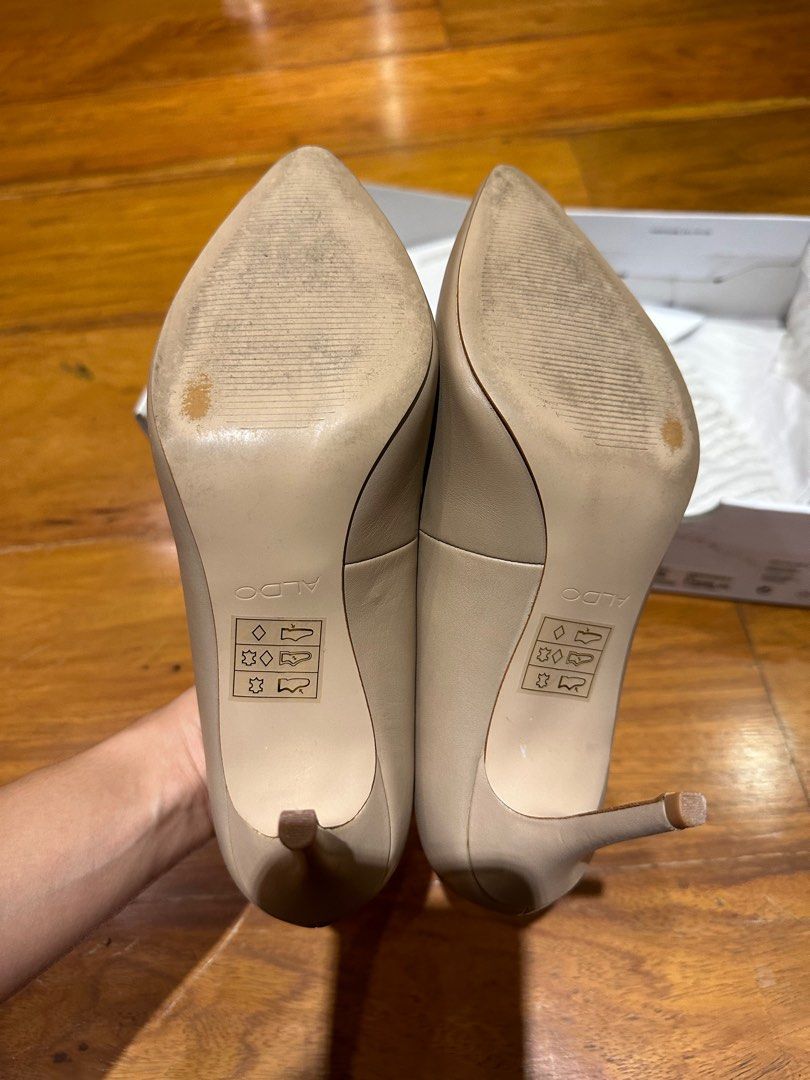aldo white pumps