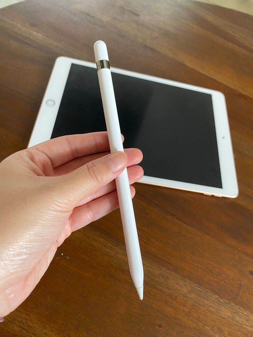 Apple iPad + Pencil in Excellent Condition, Mobile Phones & Gadgets