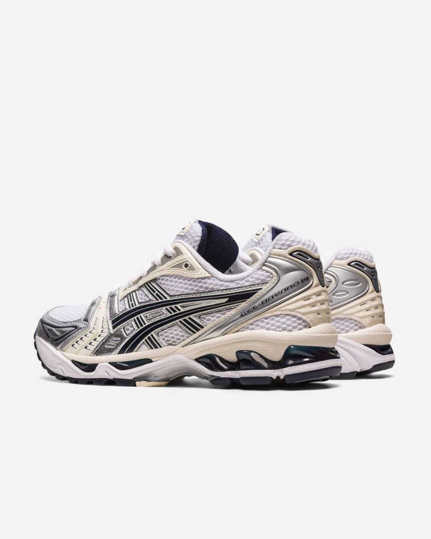 hoka one one vs asics kayano