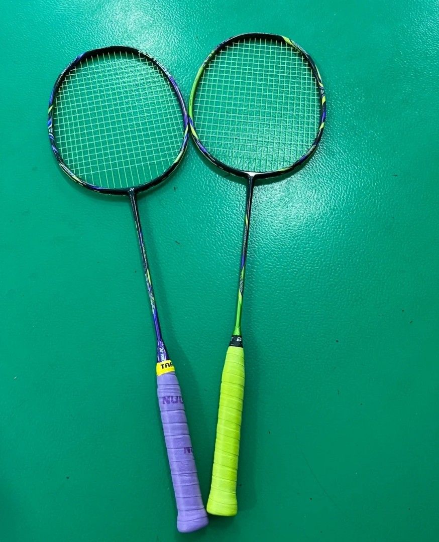 アストロクス88s(無印/廃盤) 4u5 YONEX バドミントンラケット 