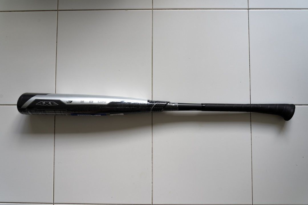 Axe Elite BBCOR Baseball Bat, Sports Equipment, Other Sports Equipment