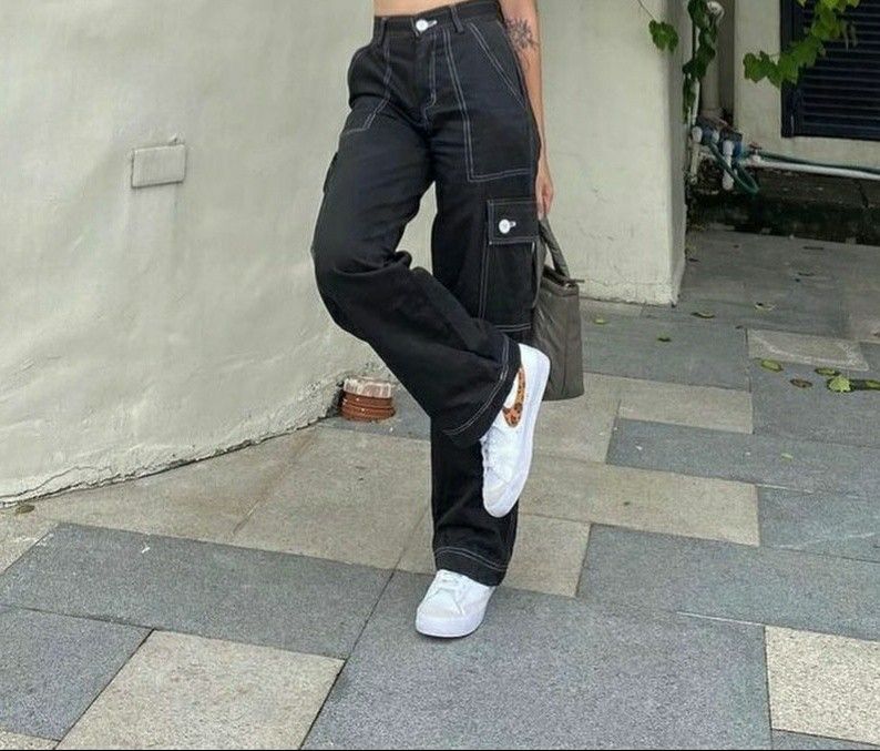 Black Cargo Pants, Women's Fashion, Bottoms, Jeans on Carousell