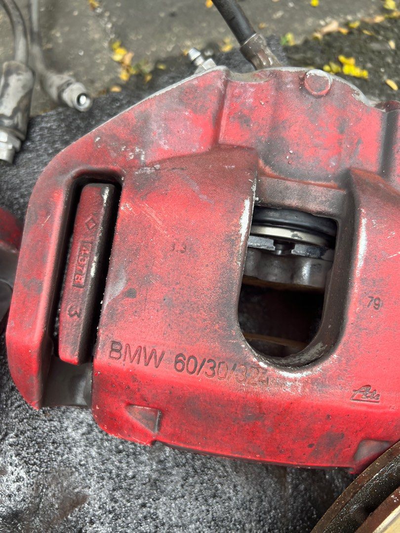 BMW E60 Full Brake Calliper,Brake Pad & Rotor, Auto Accessories on Carousell