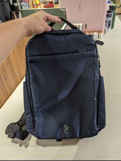 BOLD Quiver 13L Sports Bag