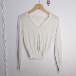 Cardigan crop bw