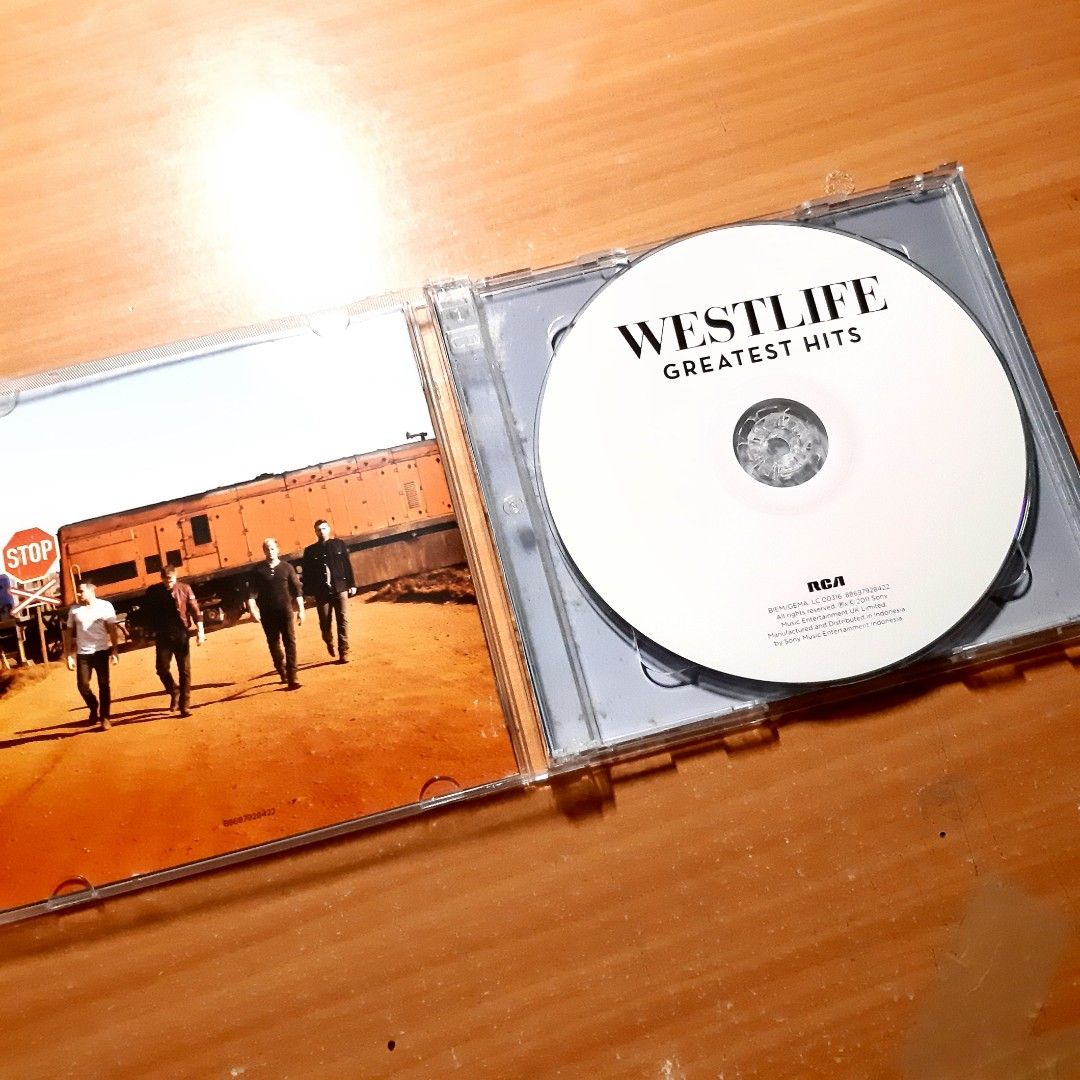 WESTLIFE GREATEST HITS CD & DVD サイン入 ショッピ mail.zarinac