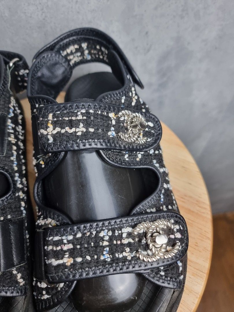 Chanel discount 2019 sandals