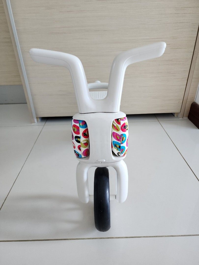 Chillafish balance bike, Babies & Kids, Going Out, Other Babies Going