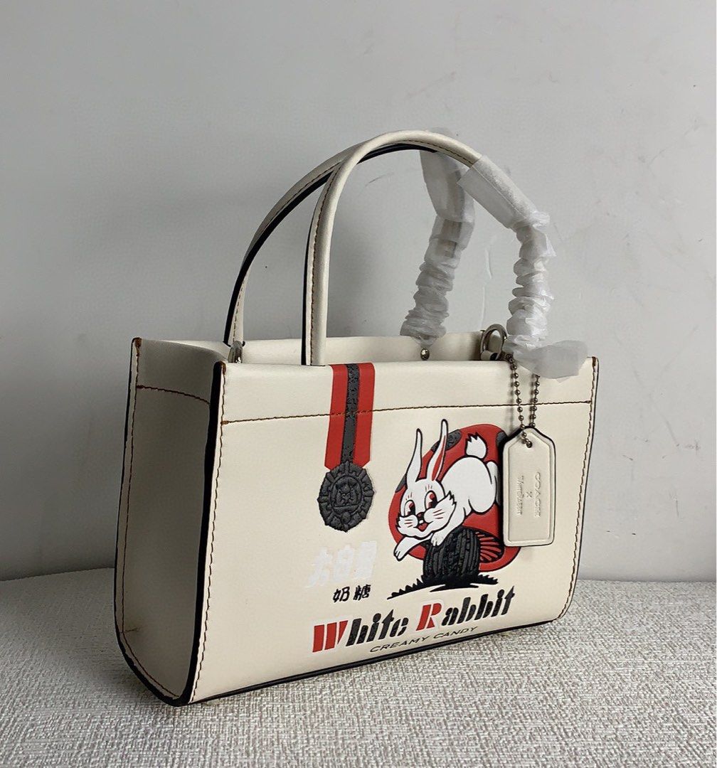 COACH CG276 Coach X Big White Rabbit Ladies CASHIN CARRY, Women's ...