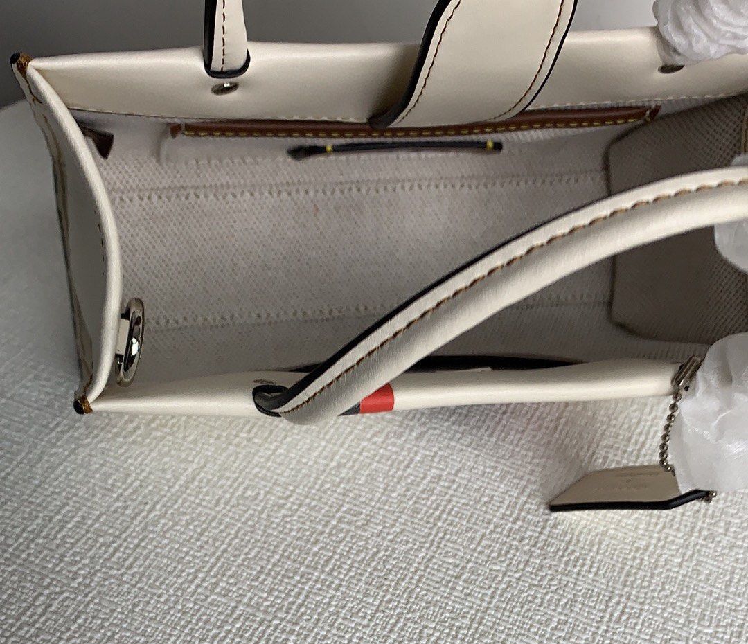 COACH CG276 Coach X Big White Rabbit Ladies CASHIN CARRY, Women's ...