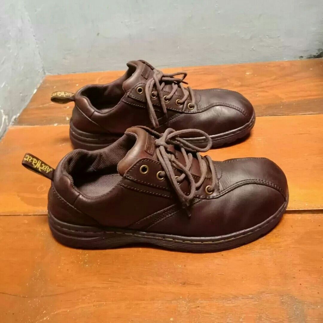 Dr martens clearance greig