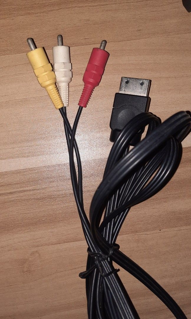 Dreamcast AV cable, Video Gaming, Gaming Accessories, Cables & Chargers