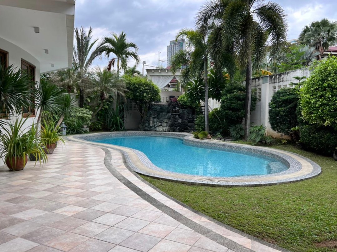 953sqm Valle Verde House and Lot for Sale near Greenmeadows on Carousell