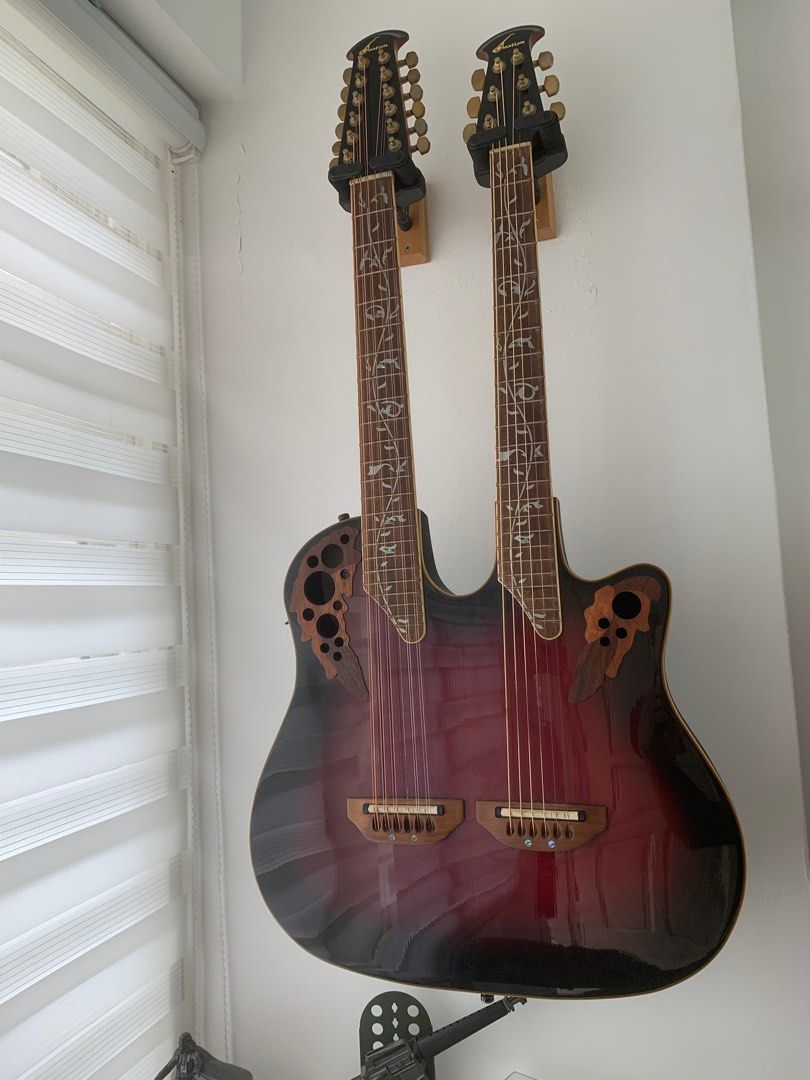 Extremely rare guitar from ovation (Authentic), Hobbies & Toys, Music