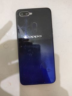 F9